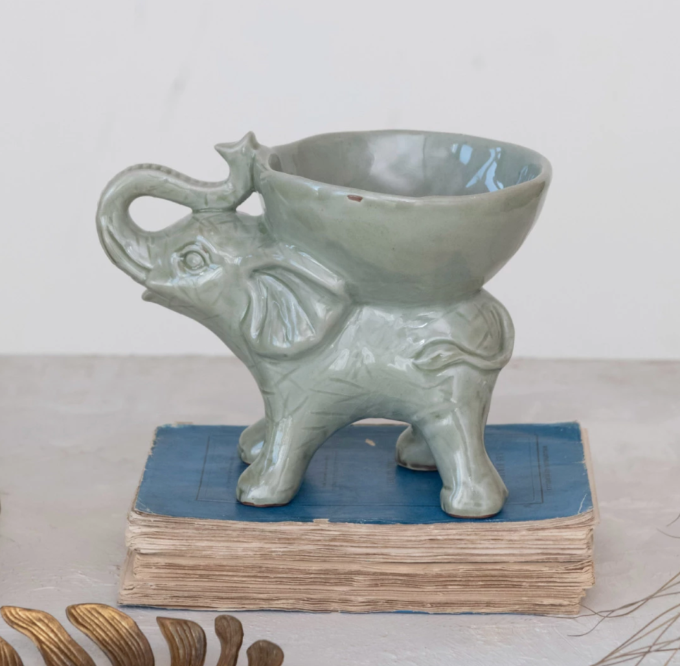 Stoneware Elephant w/ Bowl